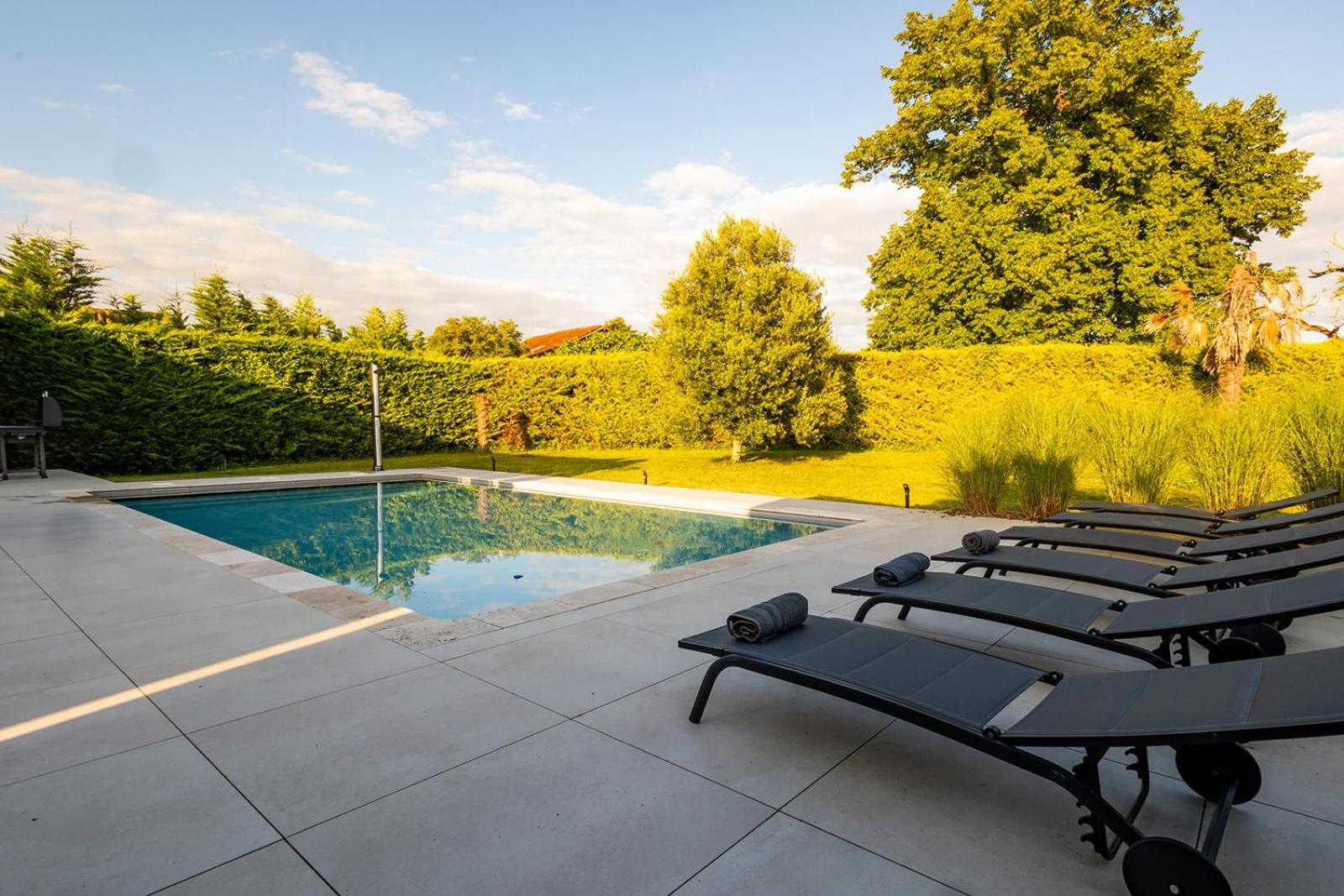 Villa Au Petit Bonheur Avec Clim - Hameau Au Calme - Piscine Chauffee - Petanque Moncrabeau Exterior foto